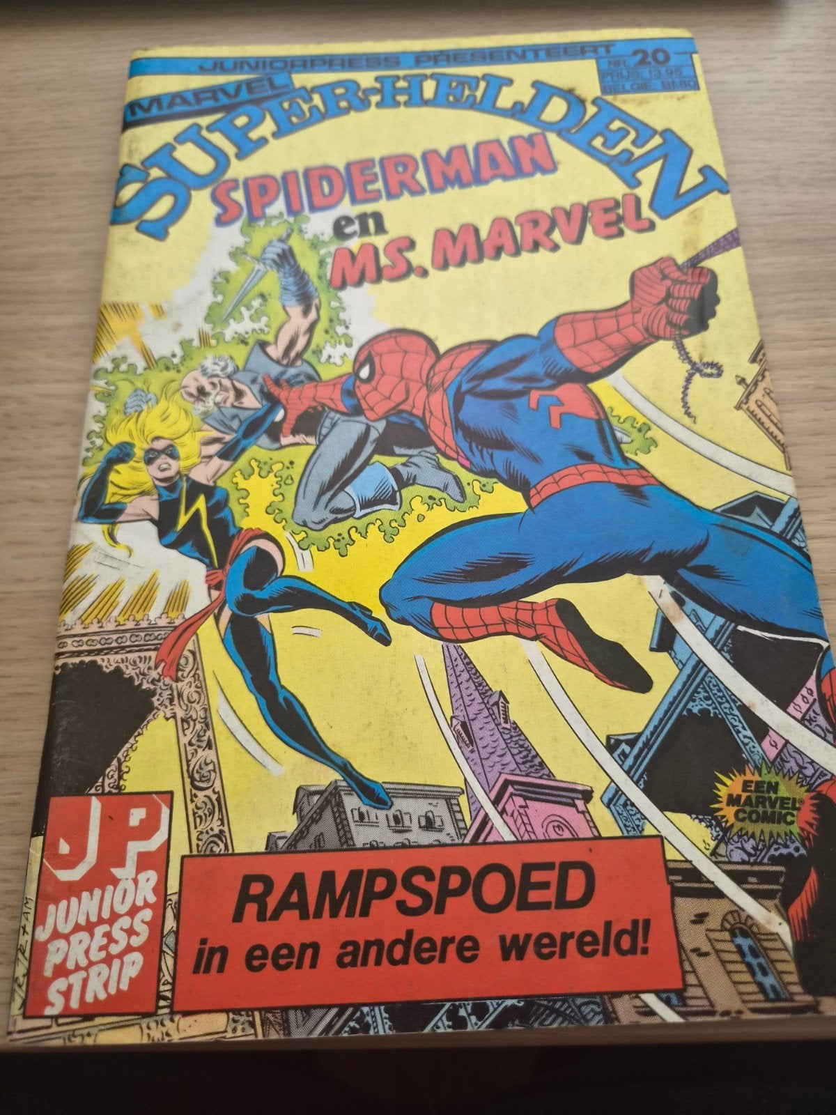 Marvel Superhelden: Spiderman en Ms. Marvel Junior Press, Ophalen of Verzenden