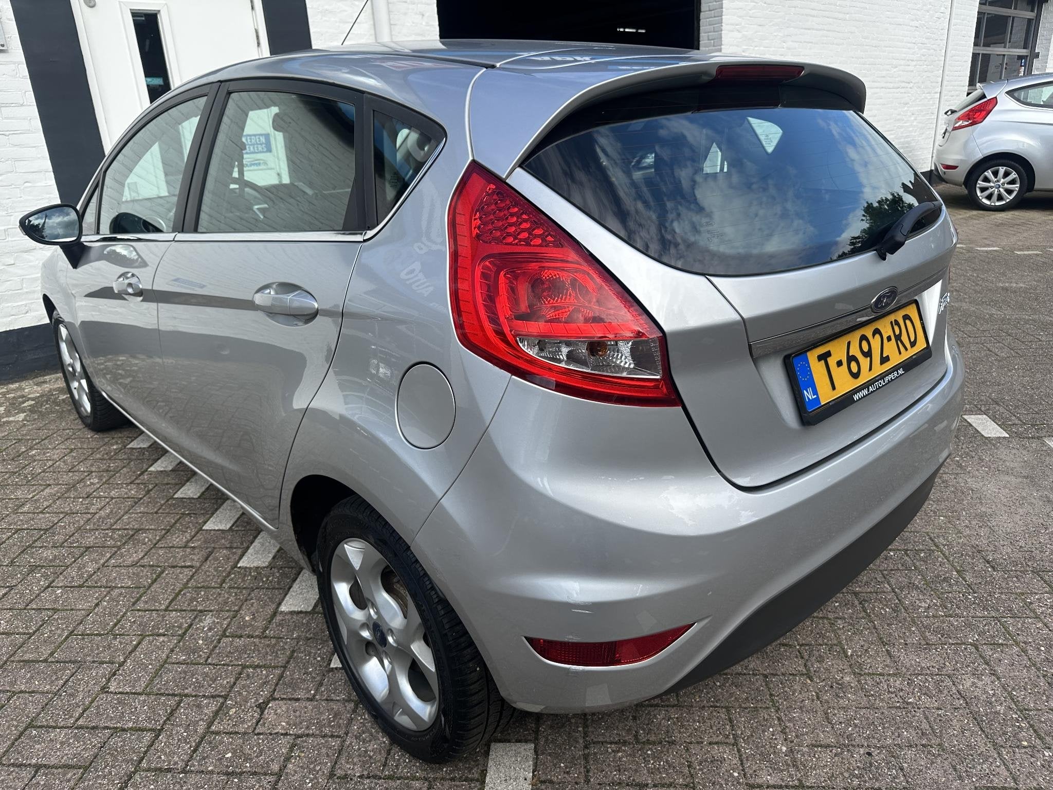 Ford Fiesta 1.25 Trend /Nieuwe apk bij aflevering/Airco/5 de, Voorwielaandrijving, Stof, 1242 cc, 82 pk