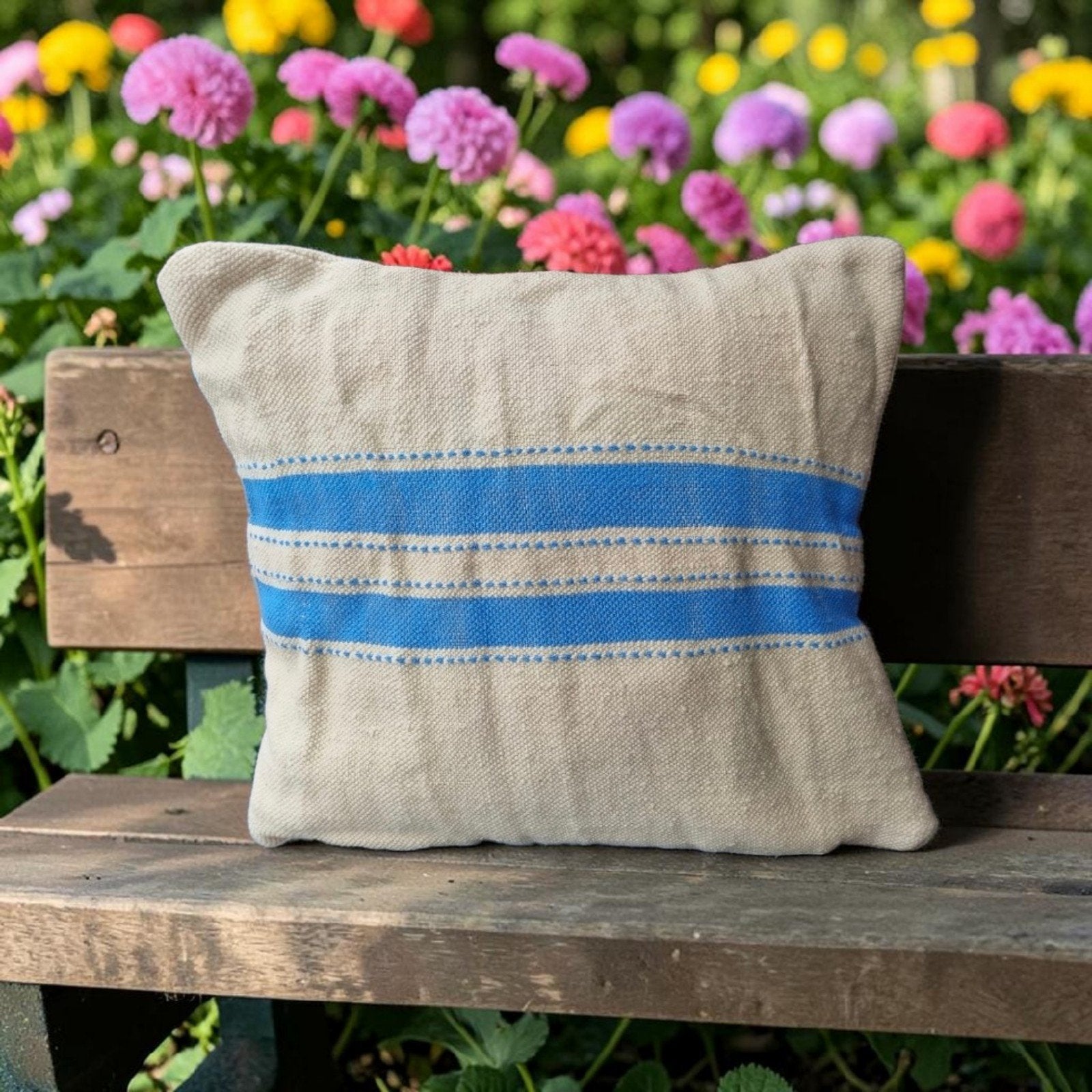 Decoratief Kussen met Blauwe Strepen, Ophalen of Verzenden, Zo goed als nieuw, Blauw, Vierkant