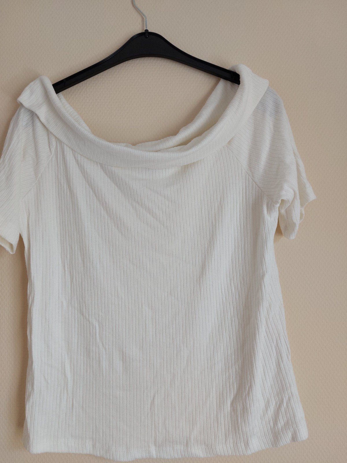 Wit en zwart off schouder shirt, Wit, Maat 46/48 (XL) of groter, Ophalen of Verzenden, Zo goed als nieuw