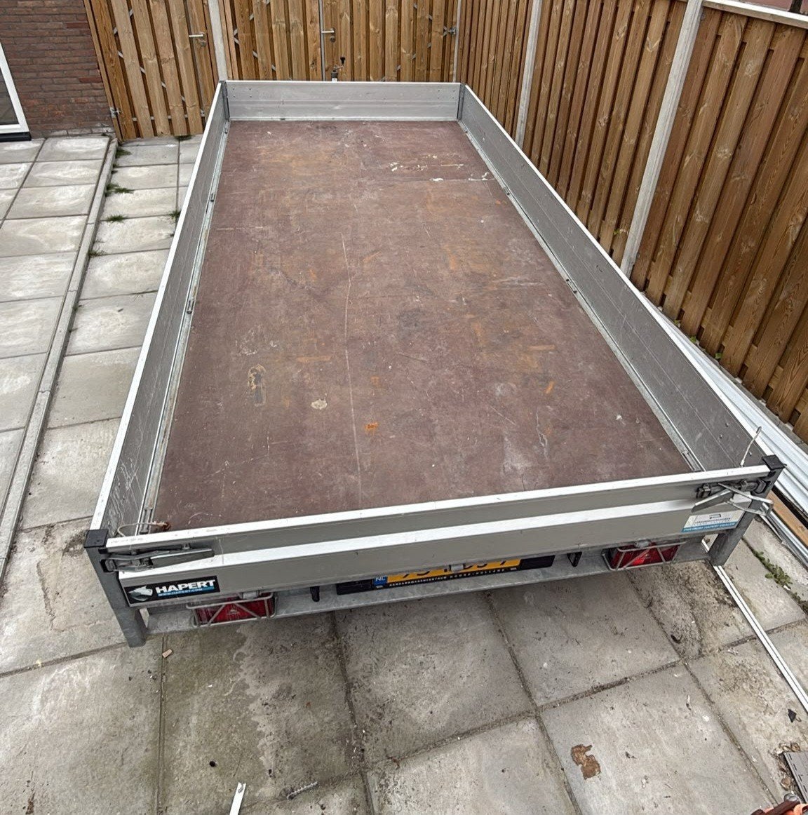 Hapert Azure plateu aanhanger 3000kg dubbelasser 4langx210br, Ophalen, Zo goed als nieuw