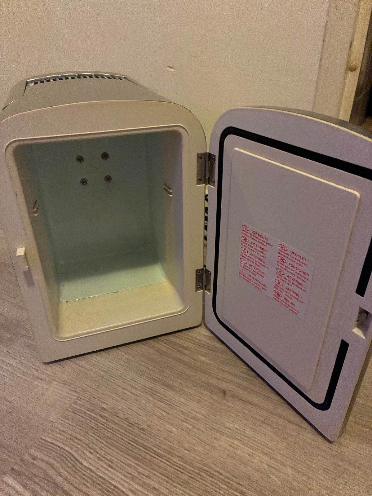 Mini koelkast voor camping of onderweg, Ophalen of Verzenden, Minder dan 75 liter, Zonder vriesvak, Gebruikt