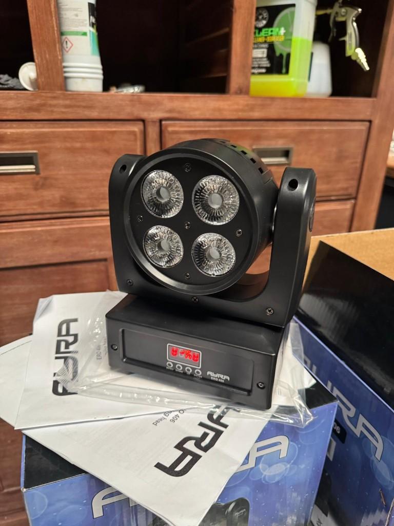 2 x Ayra ERO 406 moving head met Innox lichtstatief + rookm., Ophalen, Zo goed als nieuw, Licht, Geluidgestuurd