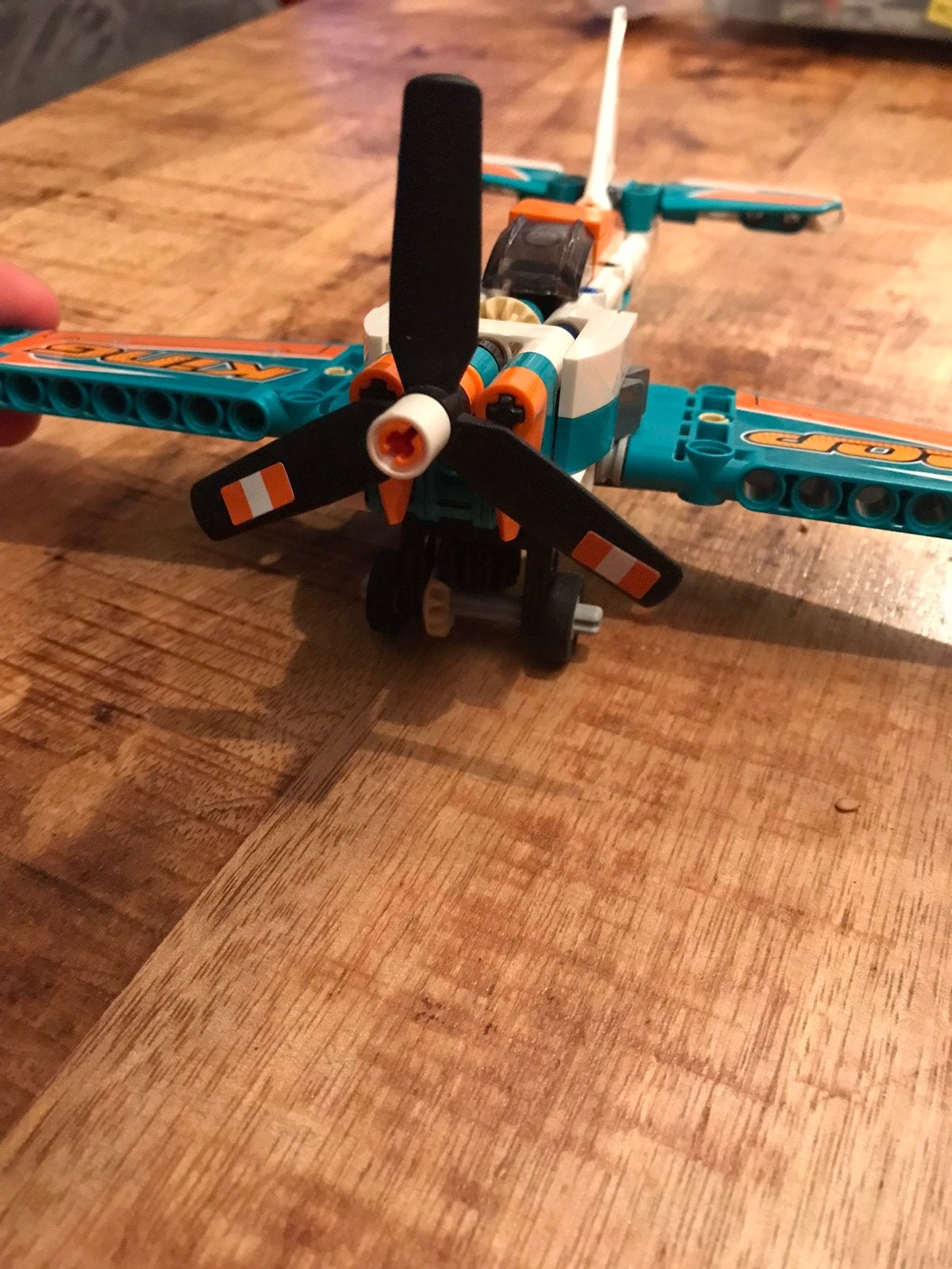 technic 42117 vliegtuig technisch Lego compleet, Ophalen of Verzenden, Zo goed als nieuw