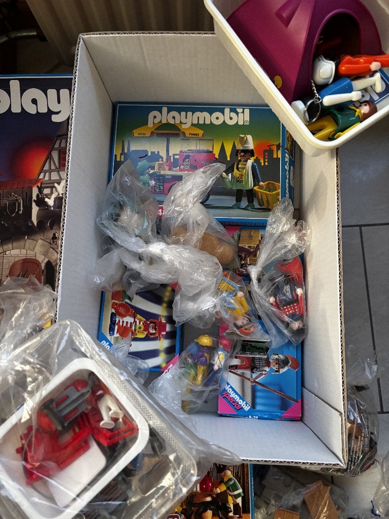 Playmobil - Hotdog kraam + veel extra figuren, Kinderen en Baby's, Speelgoed | Playmobil, Complete set, Ophalen of Verzenden, Zo goed als nieuw