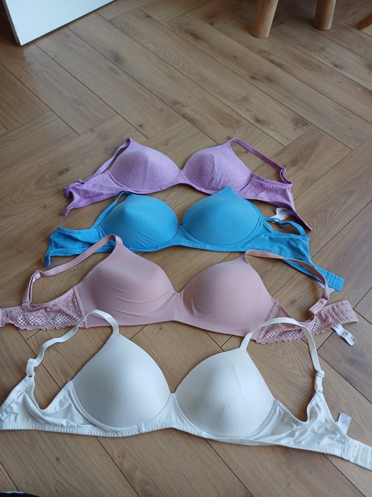 4 x bh, maat 85C, Kleding | Dames, Ondergoed en Lingerie, Ophalen, A, A, A