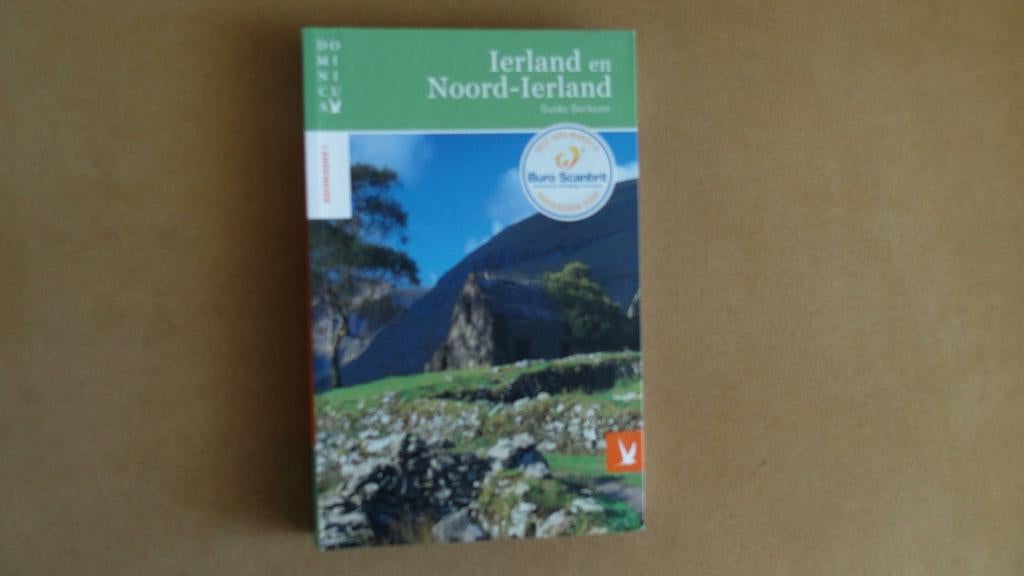 Ierland en Noord-Ierland - Dominicus, Overige merken, Europa, Ophalen of Verzenden, Zo goed als nieuw