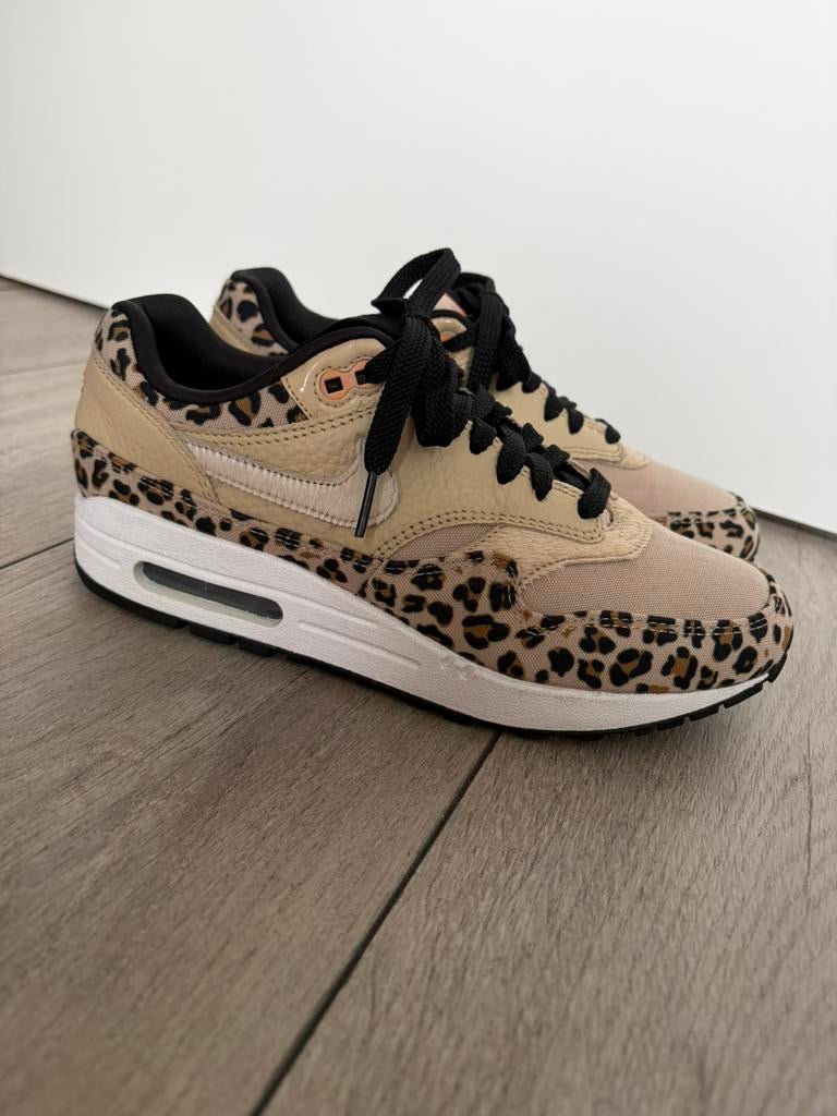 Nike air max 1 Leopard, Ophalen of Verzenden, Zo goed als nieuw, Sneakers of Gympen
