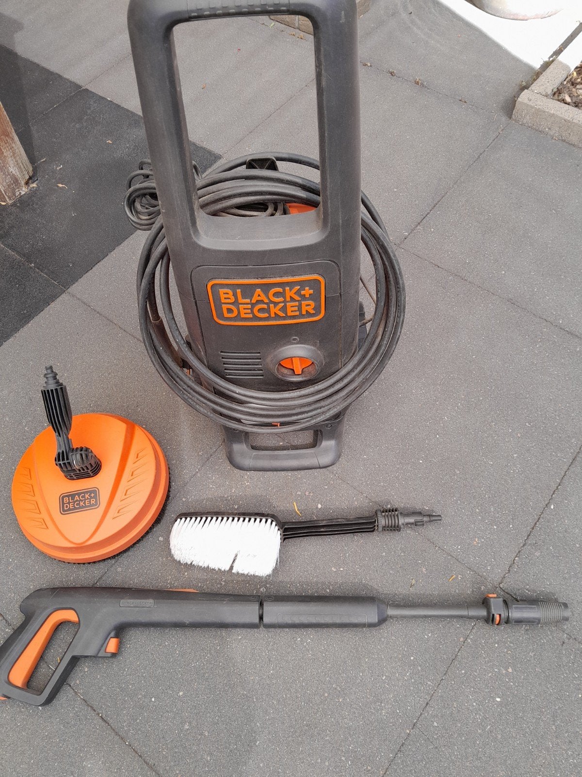 Black+Decker BXPW1600PE Hogedrukreiniger met accessoires, Doe-het-zelf en Verbouw, Reinigingsmachines, Ophalen, Gebruikt, Overige typen
