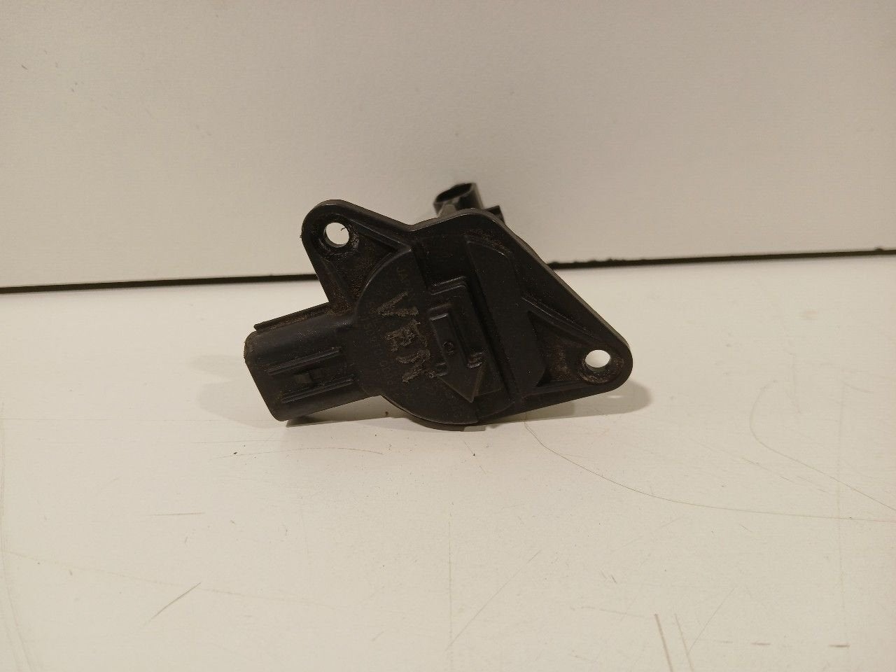 Luchtmassameter Volvo V40, Onderdelen@venauto.nl, Van der Ven Autorecycling B.V., Gebruikt, Ettenseweg 76, 4706 PB Roosendaal, The Netherlands
