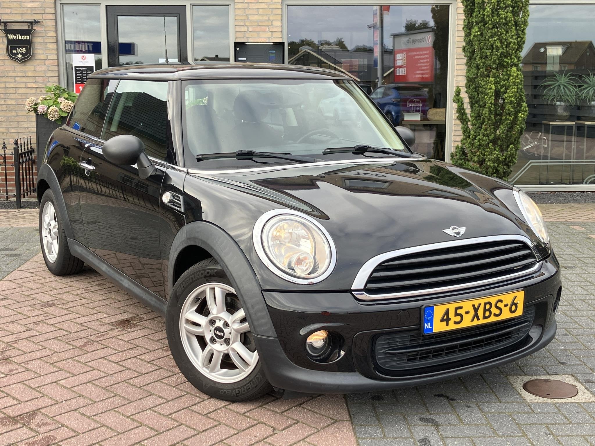 MINI One 1.6 One Business Line | Navi | Cruise | NAP, Voorwielaandrijving, Euro 5, Stof, Zwart
