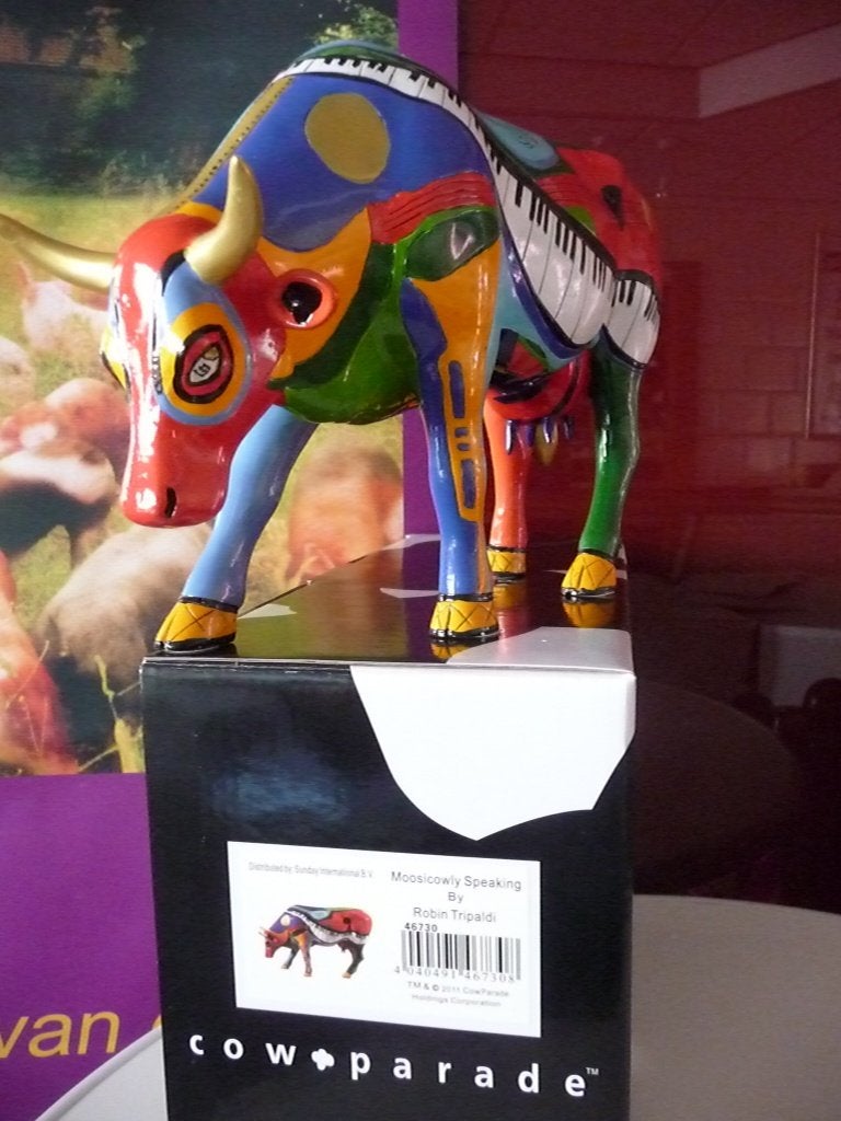 Nieuw Cow Parade koe Moosicowly Speaking large., Antiek en Kunst, Ophalen of Verzenden, Beeld