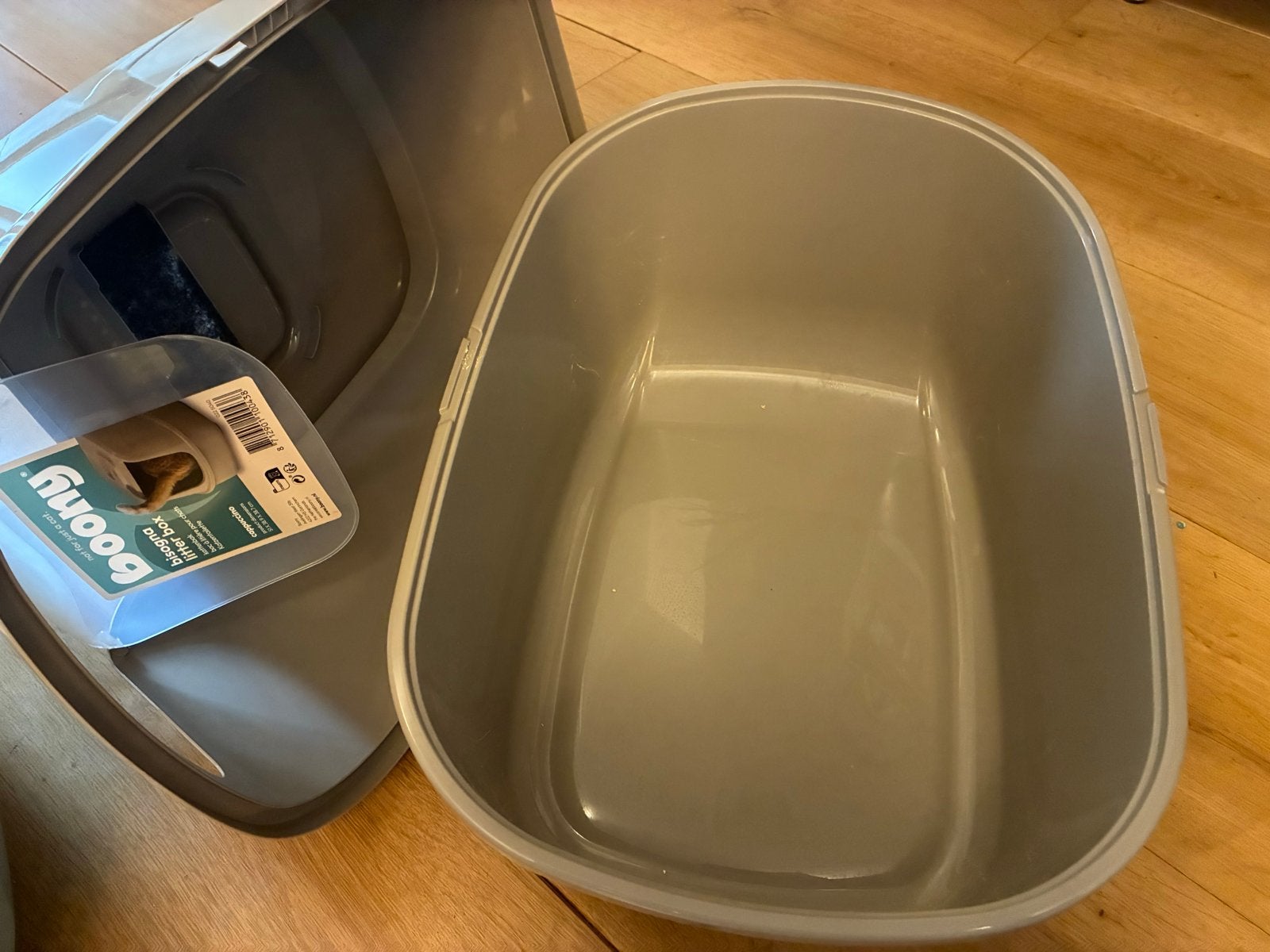 Als nieuw kattenbak, Ophalen, Zo goed als nieuw, Gesloten
