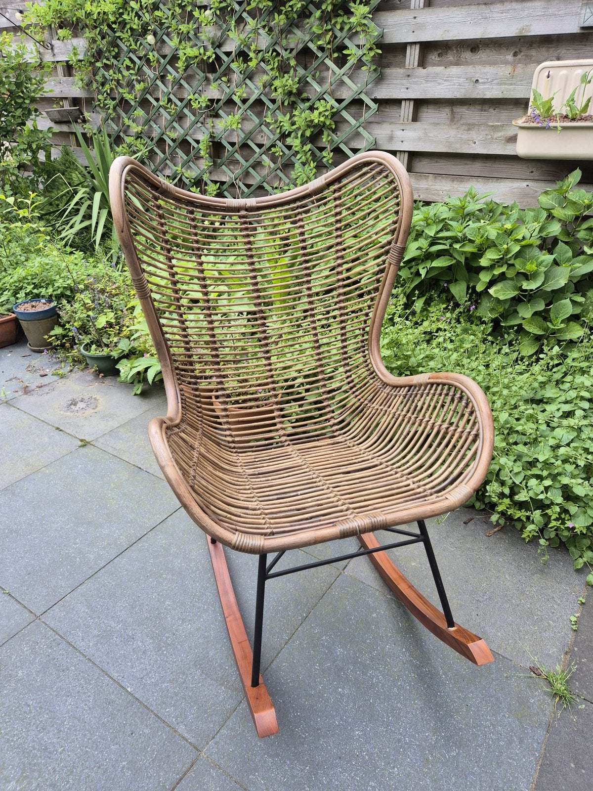Schommelstoel Rotan - Bali, Huis en Inrichting, Ophalen, Overige kleuren, Riet of Rotan, Zo goed als nieuw