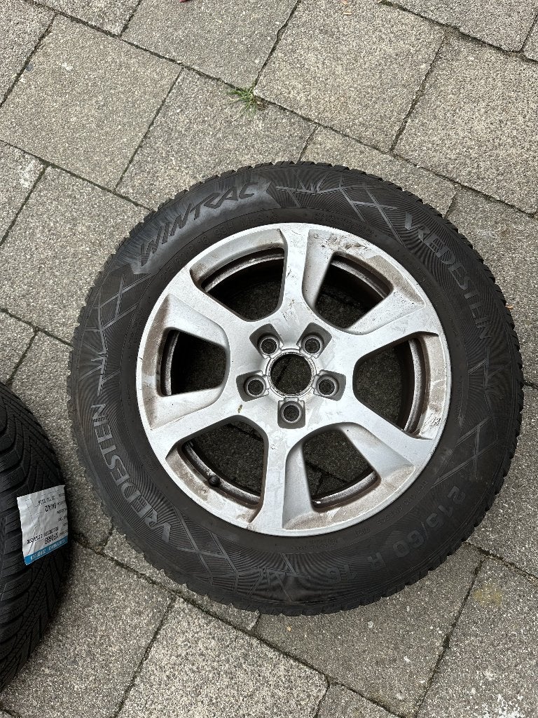 Winterbanden Vredestein 215/60 R16 op lichtmetalen velgen, Auto-onderdelen, Banden en Velgen, Ophalen, 16 inch, Banden en Velgen