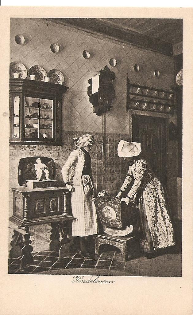 Hindeloopen, klederdracht, Ophalen of Verzenden, 1920 tot 1940, Ongelopen, Friesland