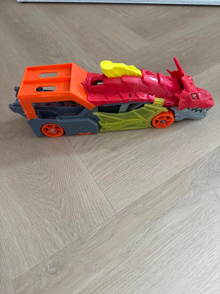 Hot Wheels Draak Voertuig met Lanceerfunctie, Ophalen of Verzenden, Zo goed als nieuw