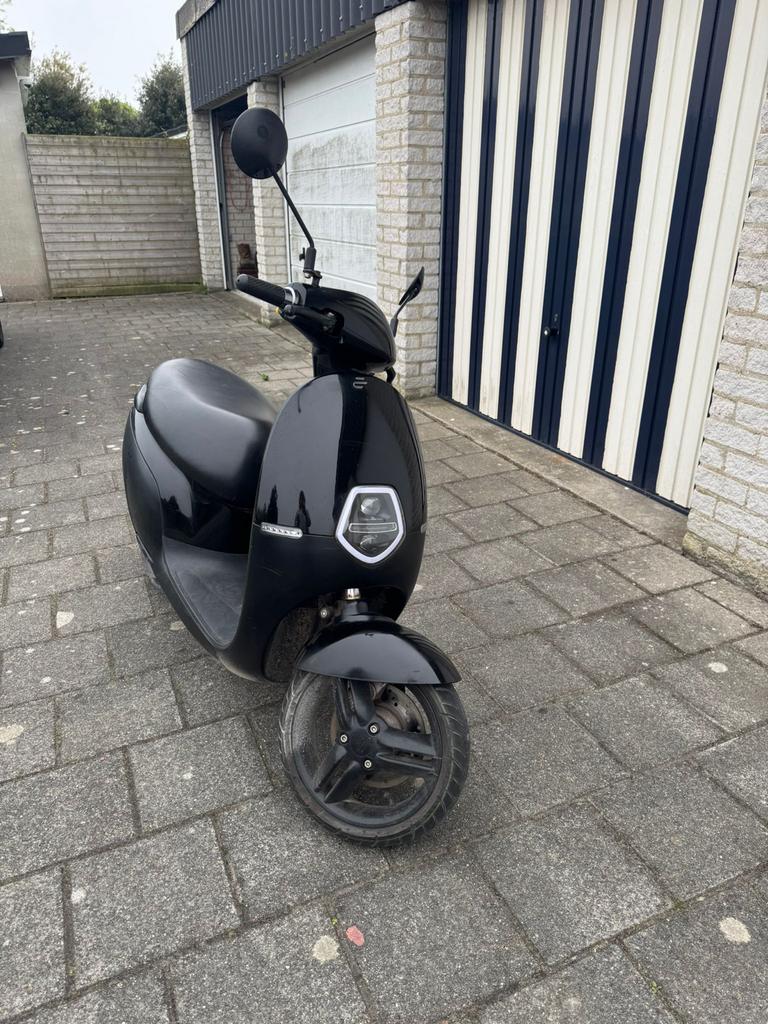 Ecooter e1 elektrische scooter - Zwart, Ophalen of Verzenden, Gebruikt, Elektrisch, Overige merken