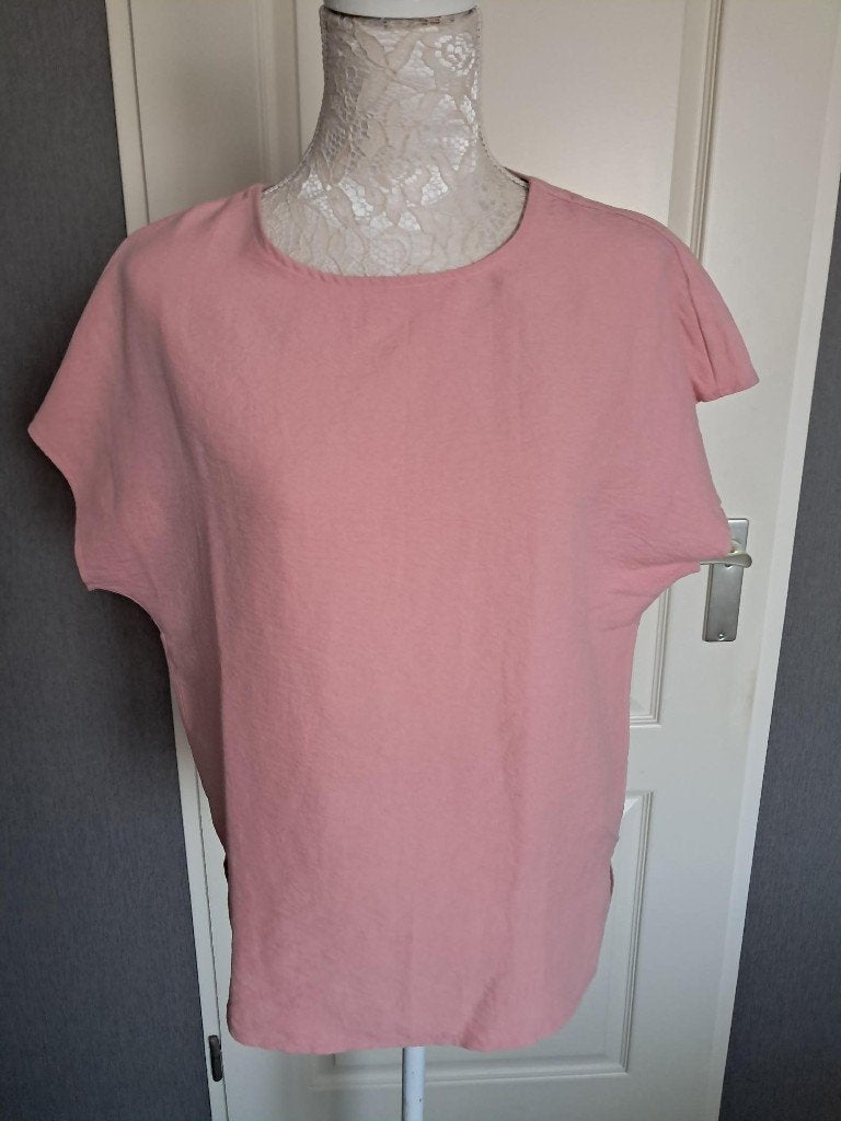 Shirt Hema  Kleur : Roze Maat : S NIEUWSTAAT, Nieuw, Ophalen of Verzenden, Korte mouw, Roze