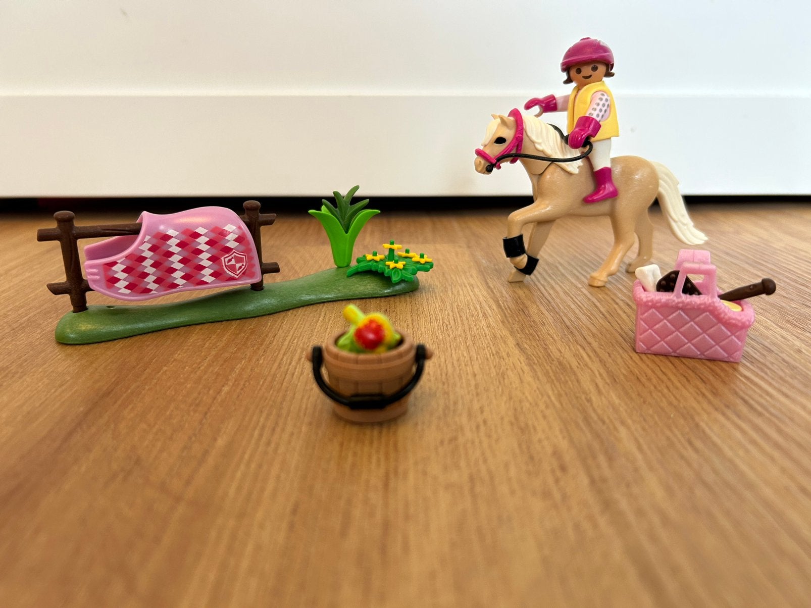 Playmobil country 70521 Pony paard rijden, Ophalen of Verzenden, Zo goed als nieuw
