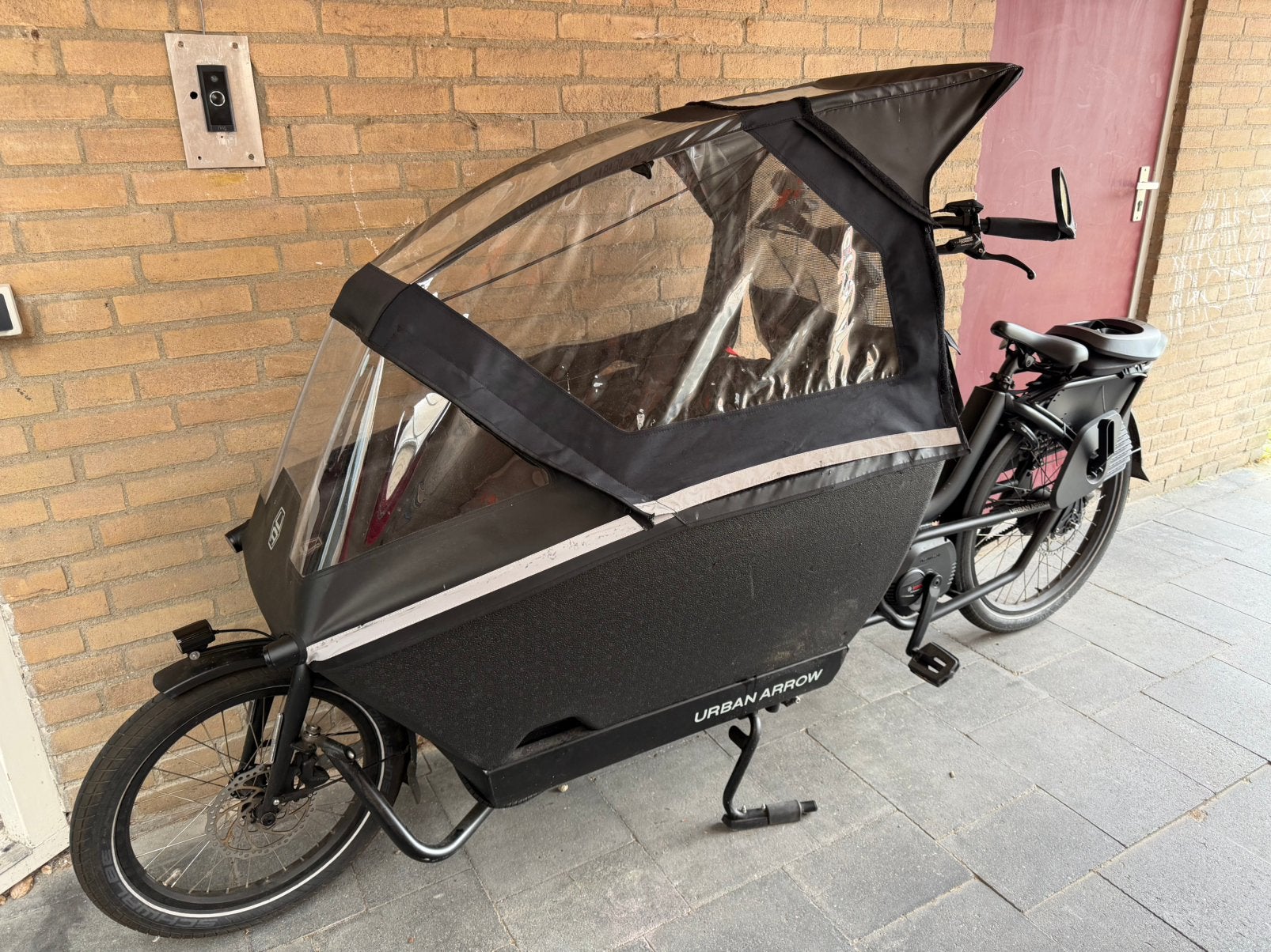 Urban arrow Performance plus bakfiets 545kwh, Fietsen en Brommers, 4 kinderen of meer, Gebruikt, Huif, Schijfrem
