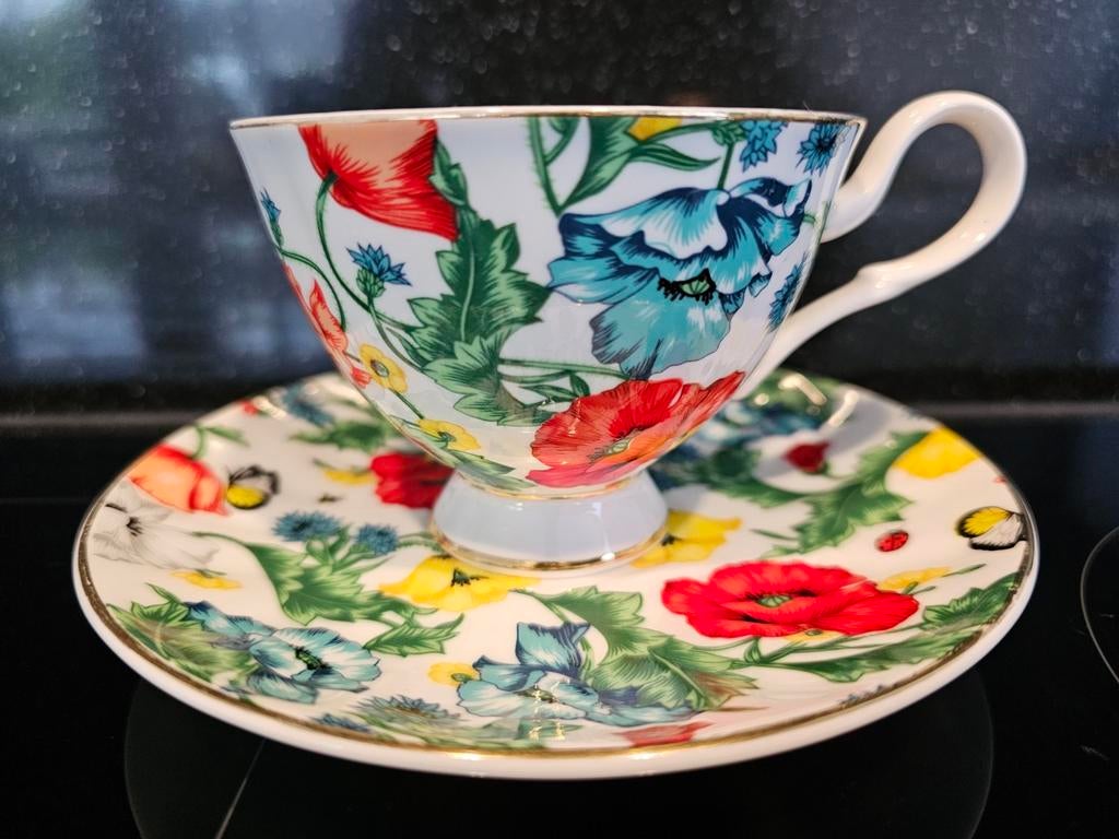 Prachtige Balmoral porseleinen kop en schotel set  - Nieuw!, Huis en Inrichting, Keuken | Servies, Ophalen, Nieuw, Porselein, Kop(pen) en/of Schotel(s)