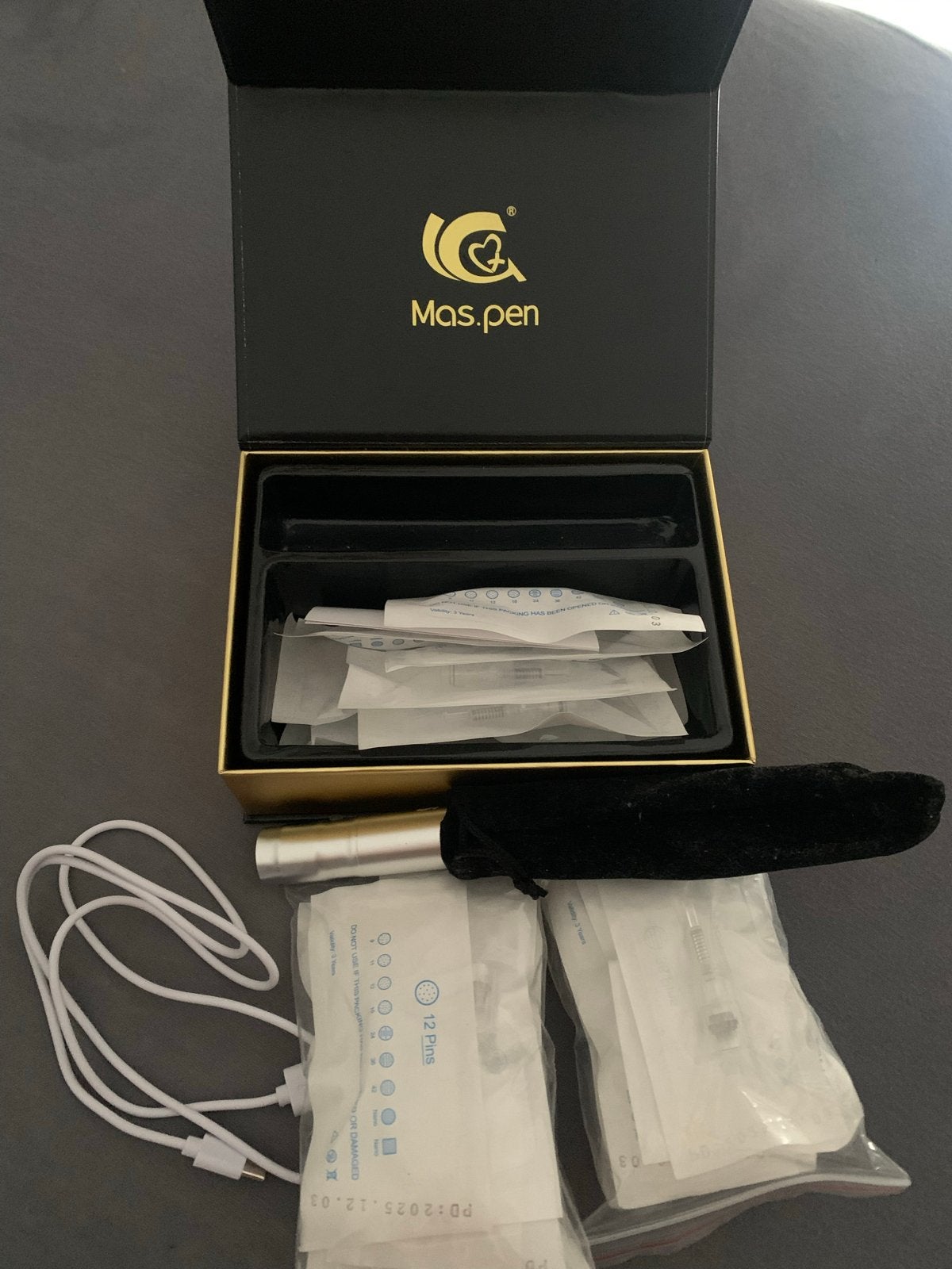 Mas.pen Microneedling Dermapen Set - Nieuwstaat, Ophalen of Verzenden, Zo goed als nieuw, Overige typen