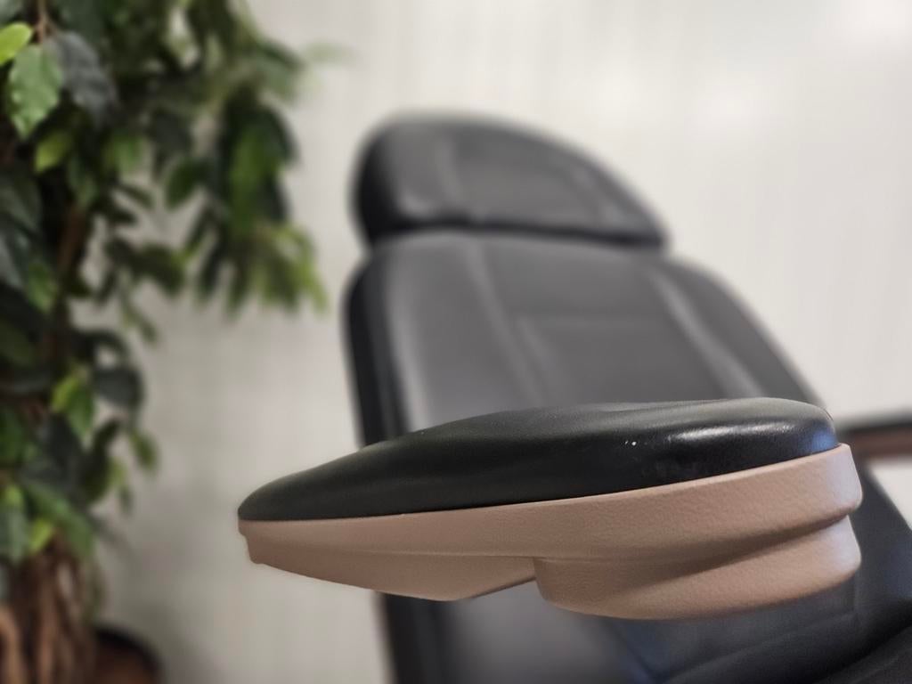 Gharieni behandelstoel | Pedicurestoel | Volledig Elektrisch, Ophalen of Verzenden, Zo goed als nieuw