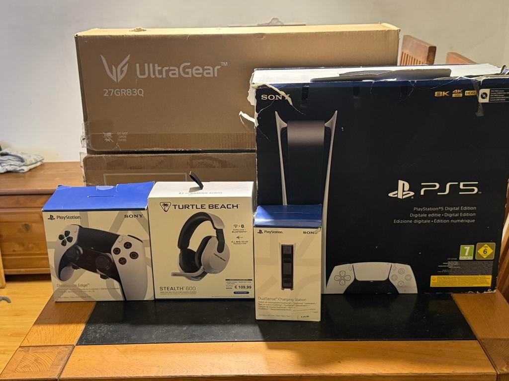 PS5 Digital Edition Bundel, Ophalen, Zo goed als nieuw