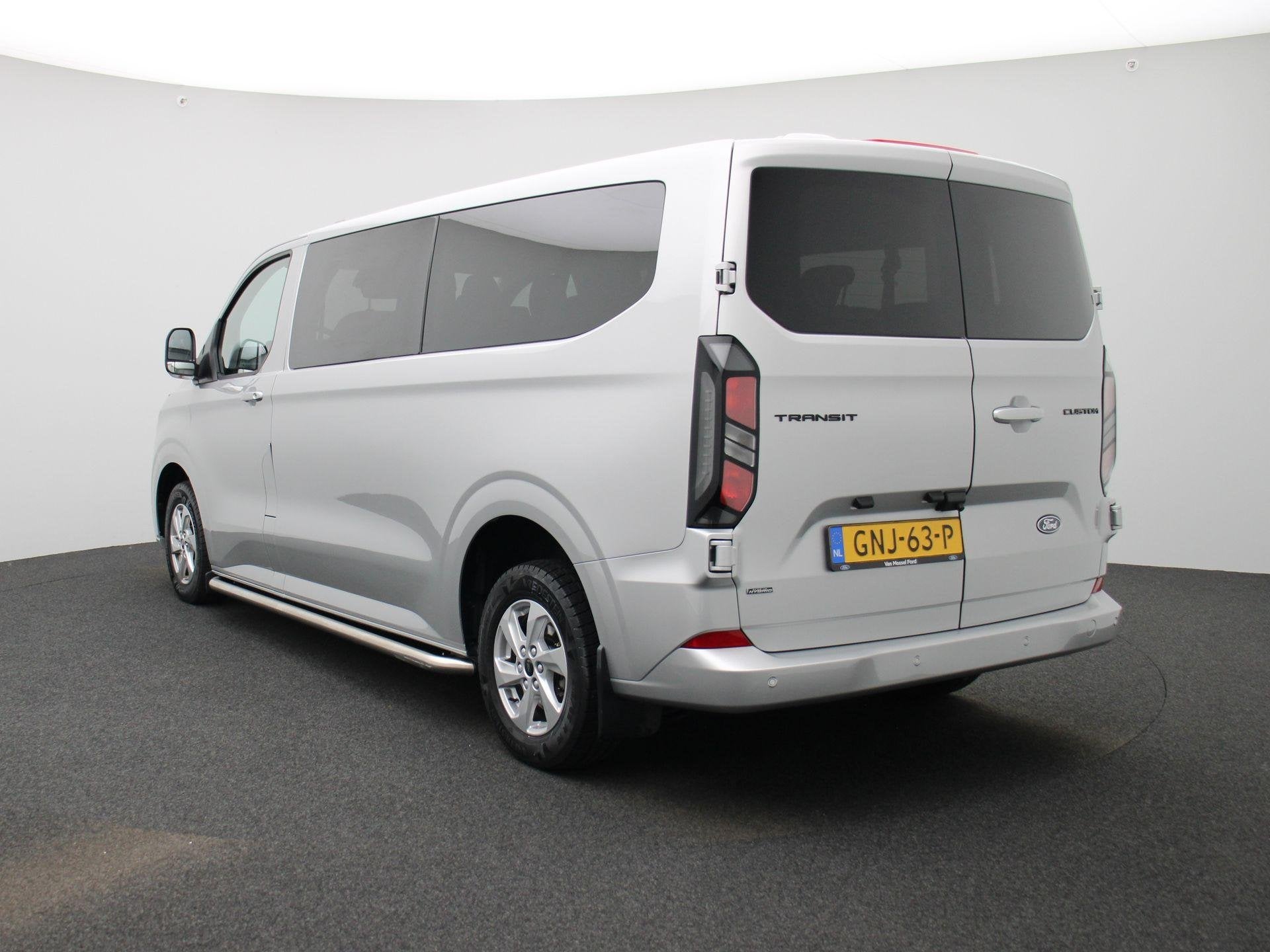 Ford Transit Custom 340 2.5 PHEV L2H1 Limited Aut. | 9-Pers., Auto's, 12 maanden, Gebruikt, Euro 6, Bedrijf