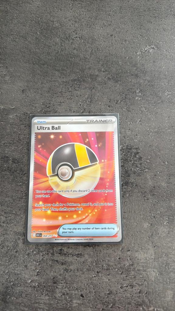 Ascended Heroes Ultra Ball Trainer, Ophalen of Verzenden, Zo goed als nieuw, 1 bandje