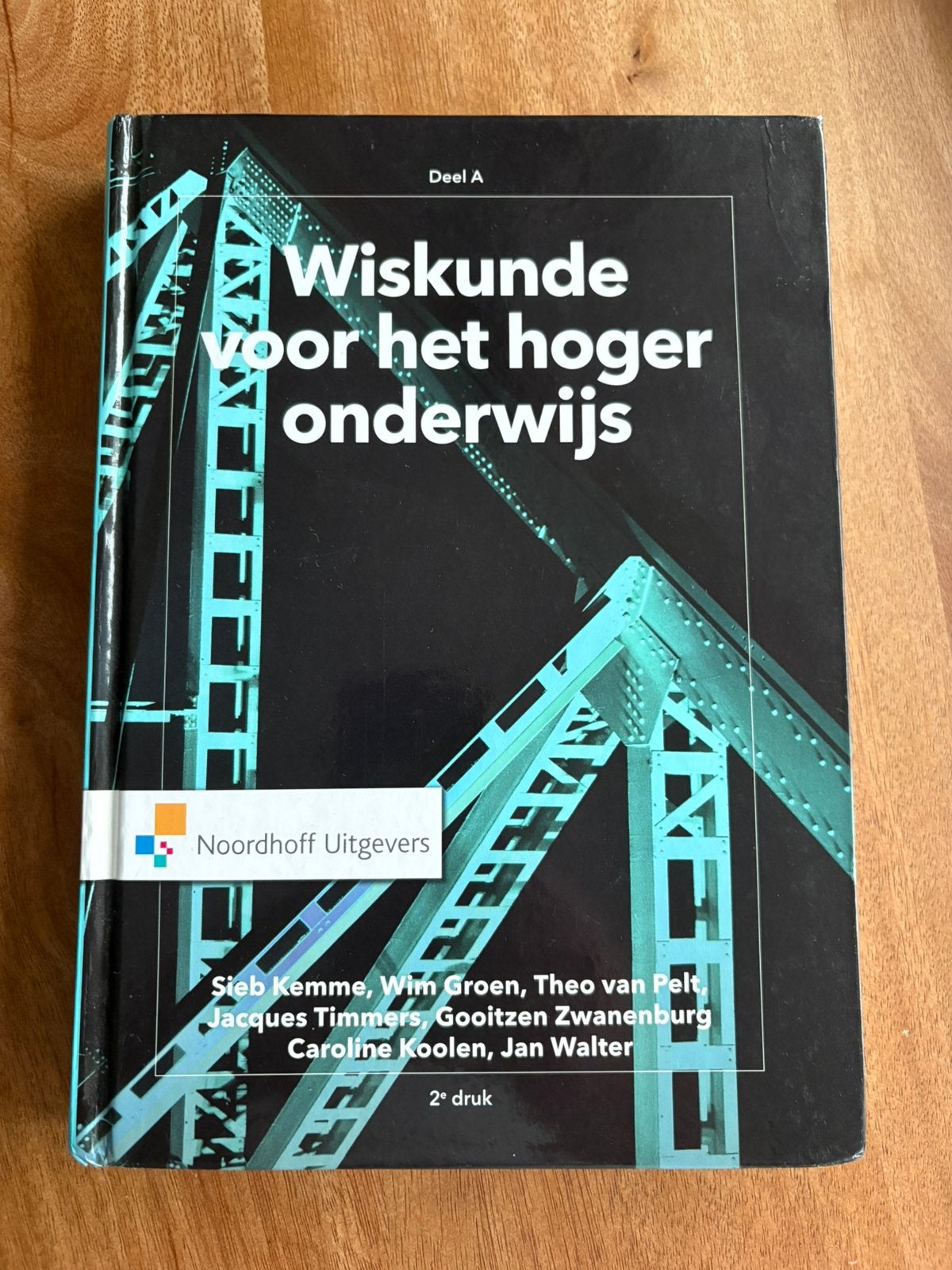 Te koop boek, Ophalen, Zo goed als nieuw
