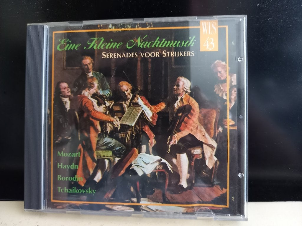 Mozart - Eine Kleine Nachtmusik - Serenade voor strijkers, Ophalen of Verzenden, Modernisme tot heden, Zo goed als nieuw, Overige typen