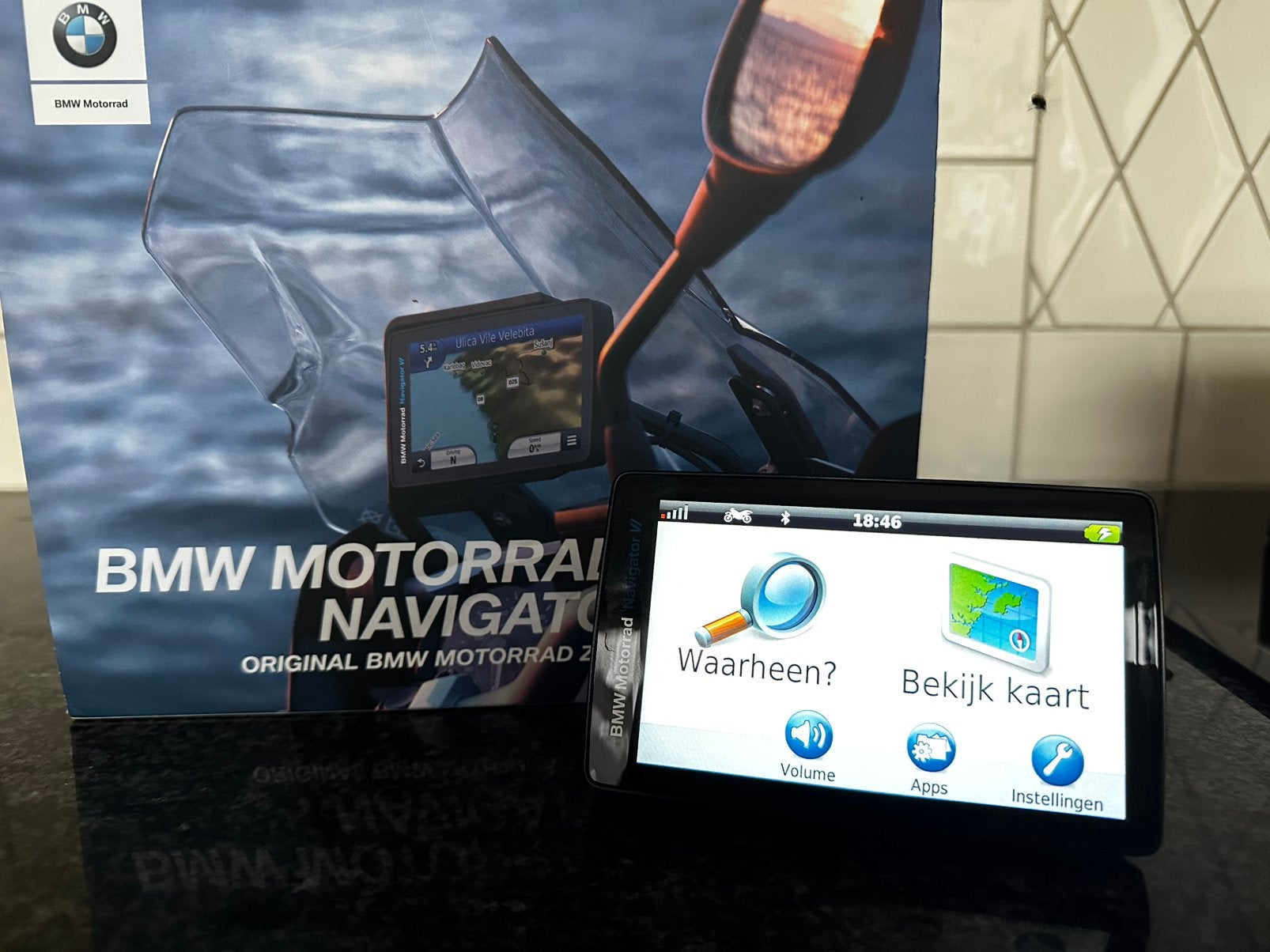 BMW Navigator VI, Ophalen of Verzenden, Zo goed als nieuw