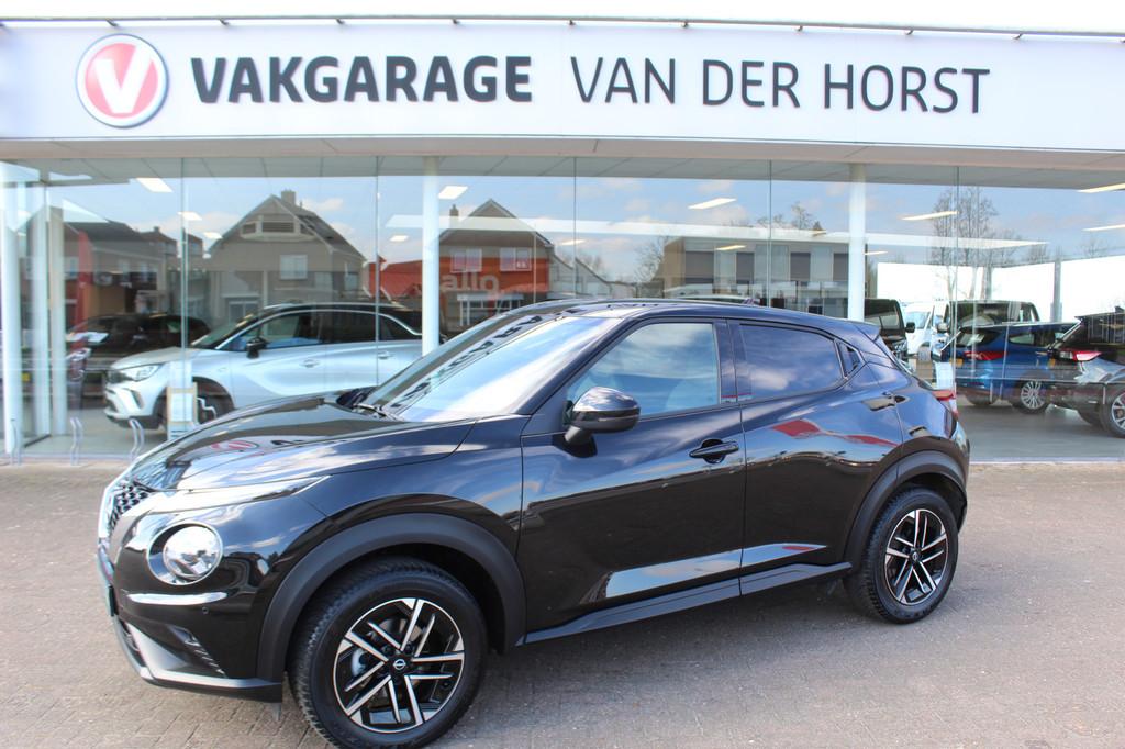 Nissan Juke 1.0 114 pk DIG-T N-Connecta Nieuwste Model Van 3, Auto's, Nissan, Voorwielaandrijving, 12 maanden, Zwart, Zwart