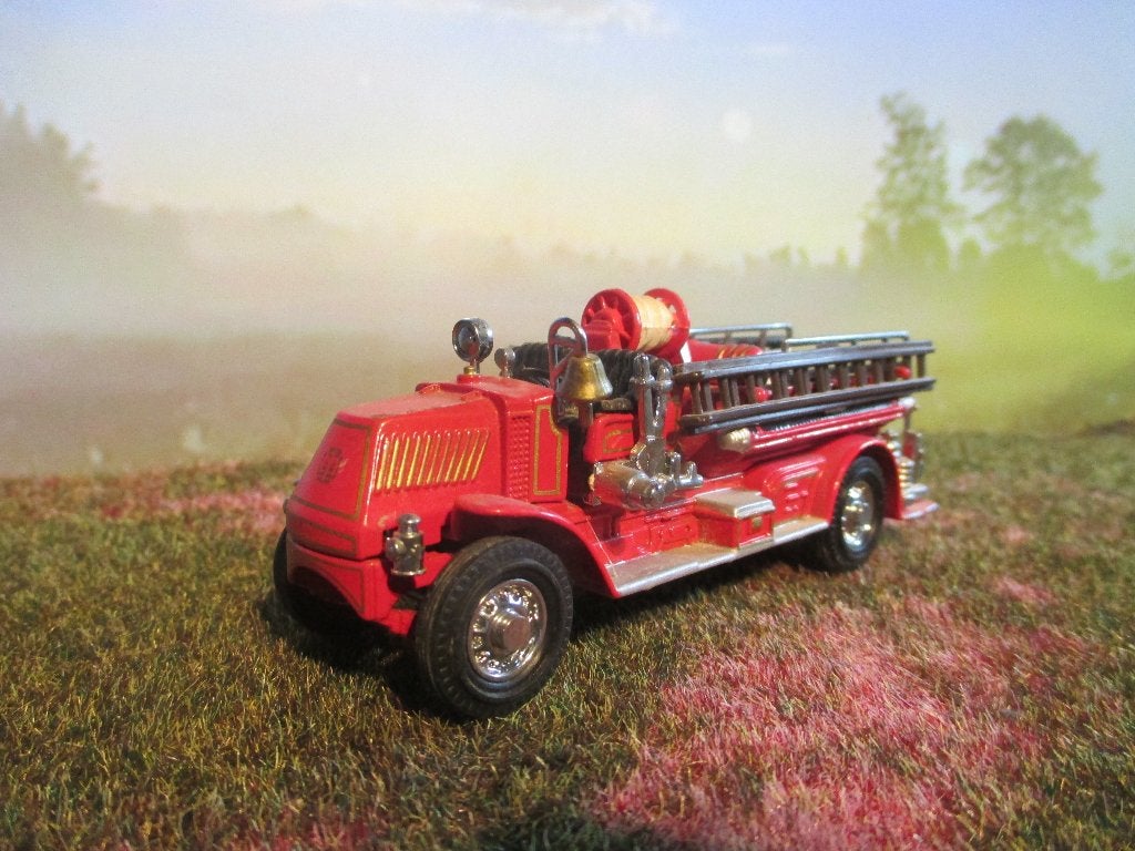 1/43 1920 Mack AC - Matchbox MOY YFE-06 Brandweer, Ophalen of Verzenden, Zo goed als nieuw, Auto, Matchbox