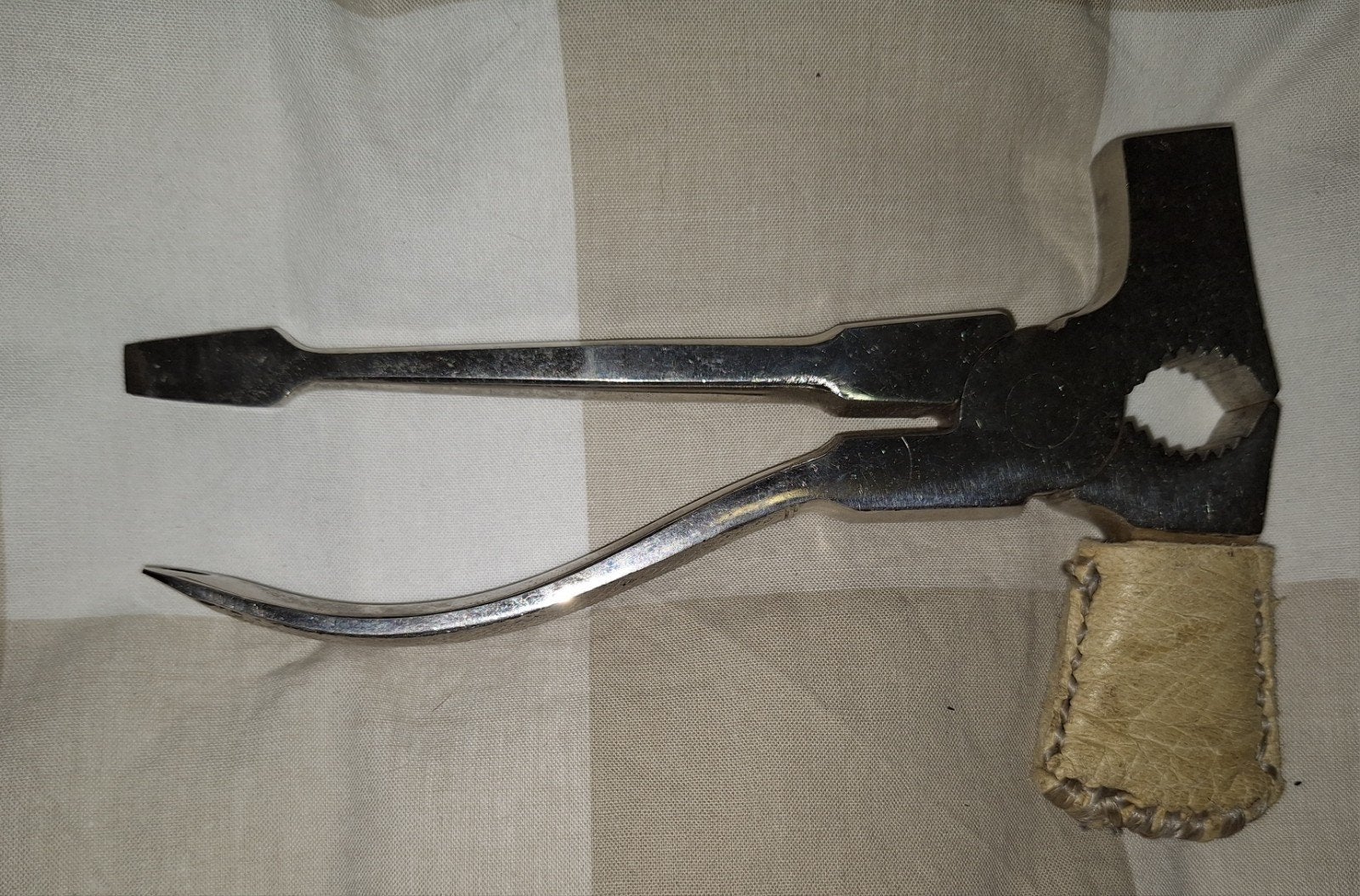 Vintage Multitool: Hamer, Bijl, Schroevendraaier., Antiek en Kunst, Ophalen of Verzenden