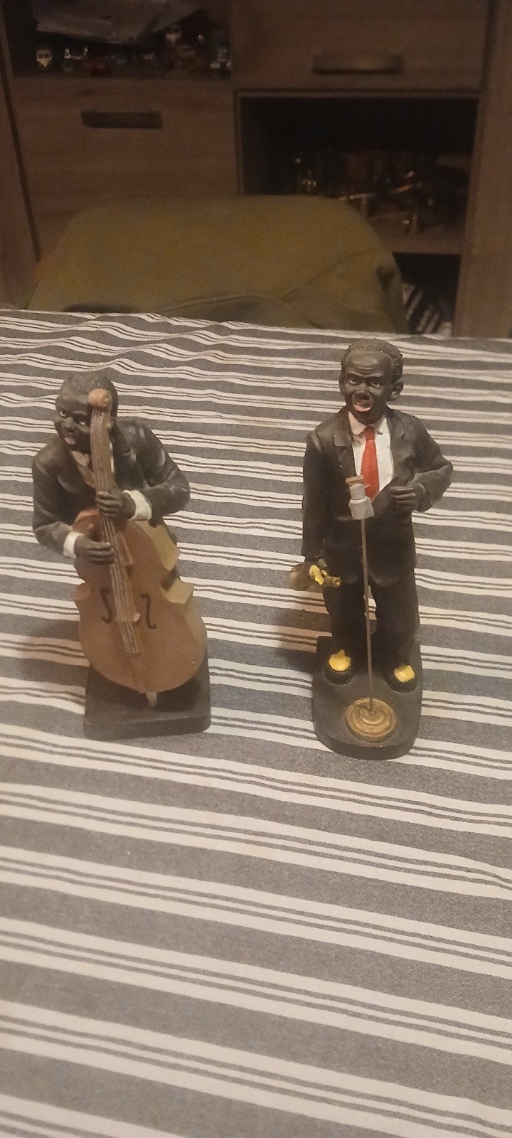 Jazzmuzikanten beeldjes - Contrabas en Zanger, Ophalen, Gebruikt, Mens