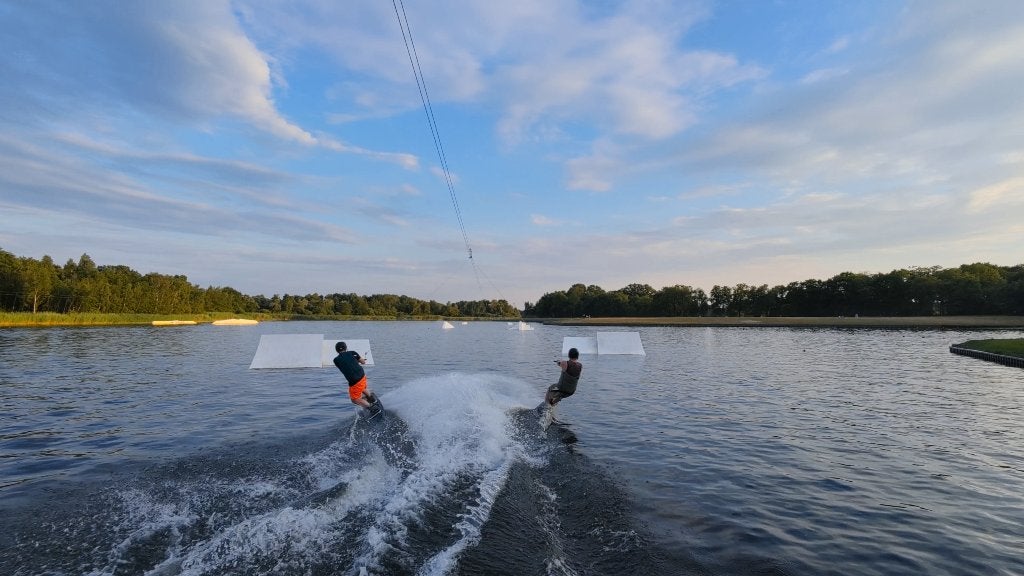 2 Tickets Waterskitwente a 1 1/2 Uur, Twee personen