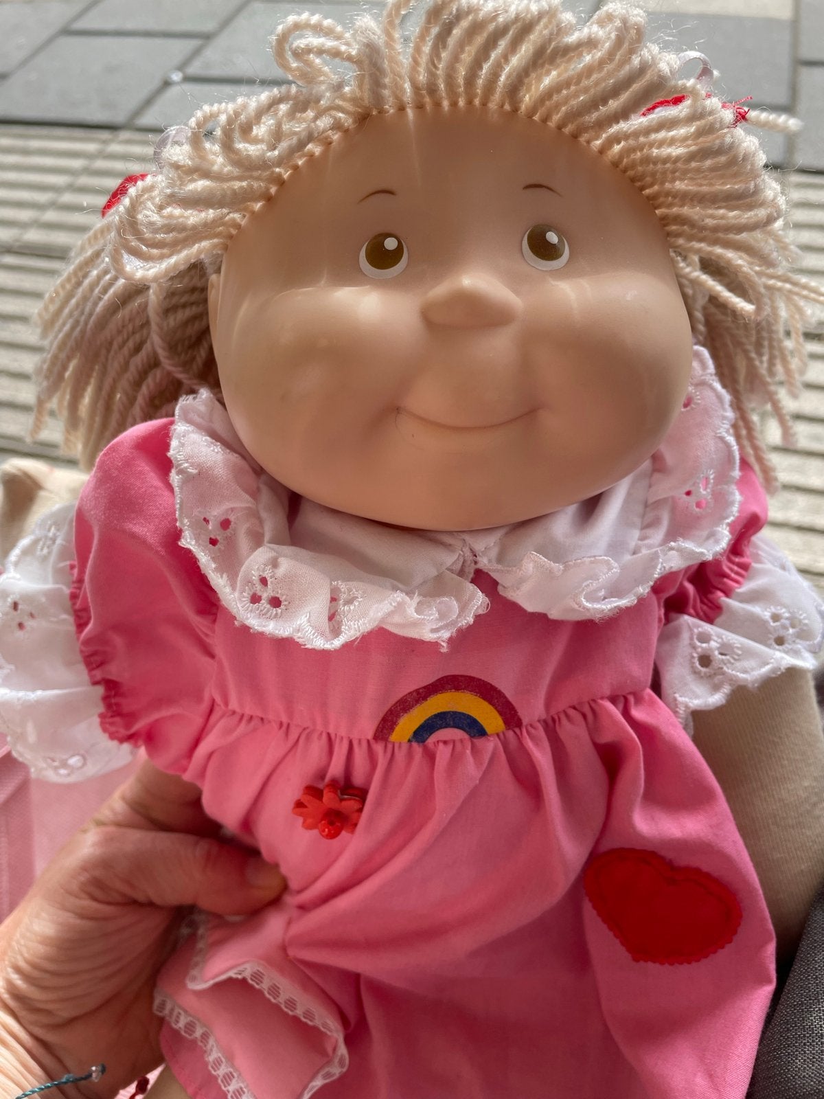 Vintage Cabbage Patch Kids pop in roze jurk, Ophalen of Verzenden, Gebruikt, Overige typen