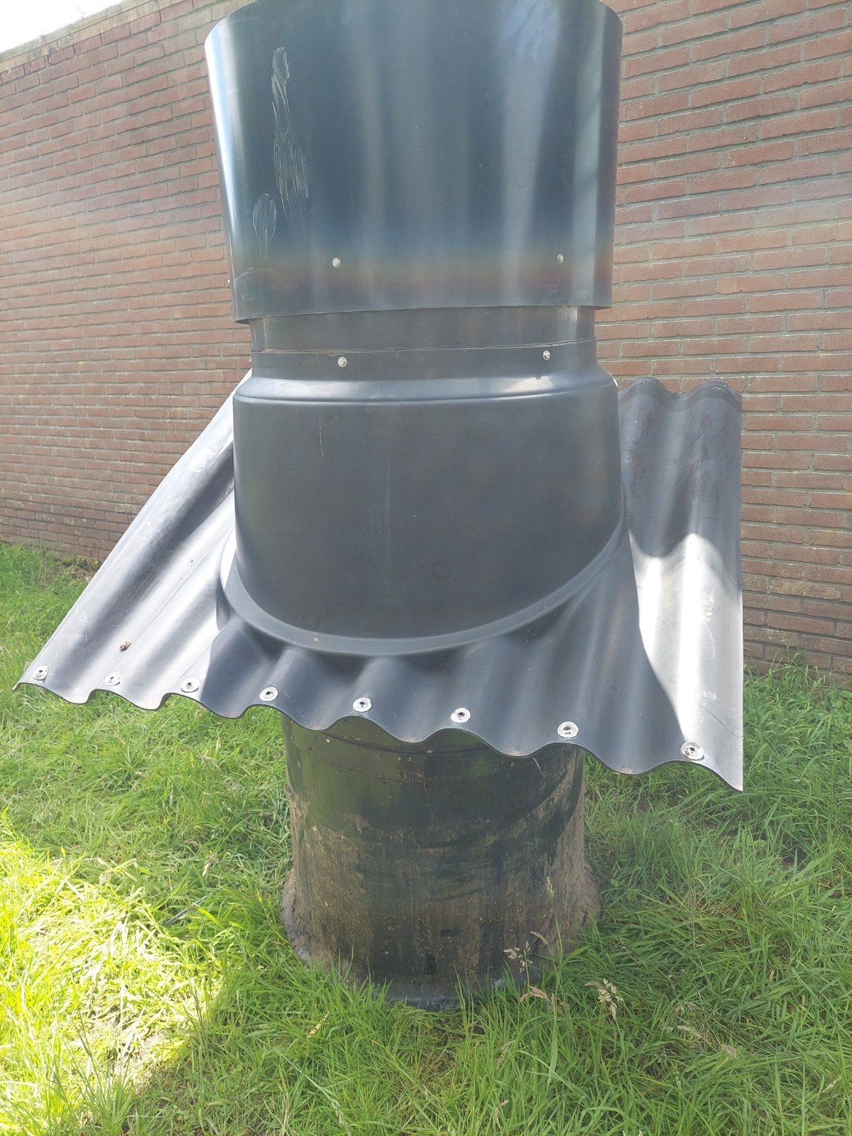 Dakkoker met ventilator, rond 720 mm, hoogte 2 m, Ophalen, Gebruikt, Ventilator en Afzuiger