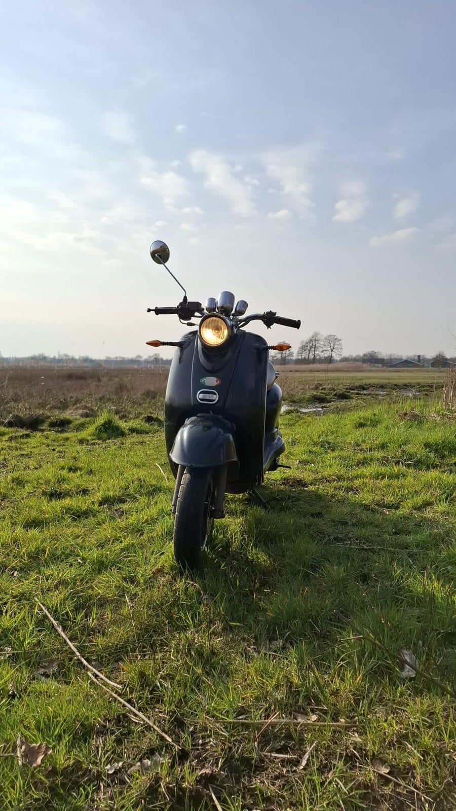 Iva venti scooter 50cc, Fietsen en Brommers, Ophalen, Zo goed als nieuw, Benzine