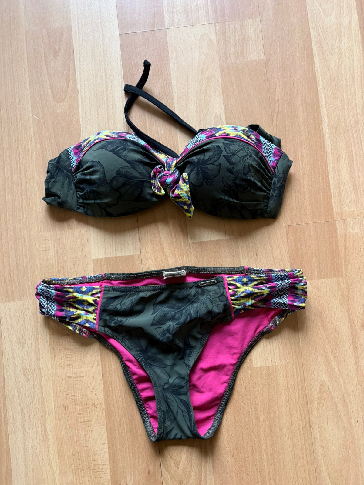 Banana Moon bikini - maat 38 (M) - khaki & roze, Ophalen of Verzenden, Zo goed als nieuw, Meerkleurig, Bikini