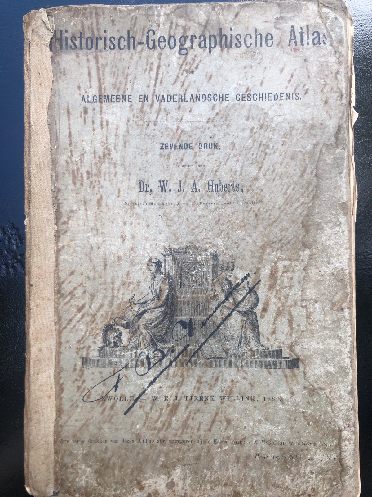 Historisch-Geografische Atlas 1880 - Restauratie nodig, Gelezen, Overige atlassen, Ophalen of Verzenden, 1800 tot 2000