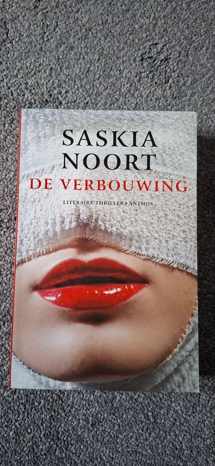 Saskia Noort - De verbouwing, Ophalen of Verzenden, Zo goed als nieuw, Saskia Noort