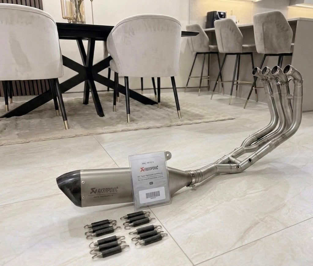 Akrapovic Uitlaat BMW S1000RR / M1000RR/S1000R/M1000R 2019+, Motoren, Ophalen of Verzenden, Nieuw