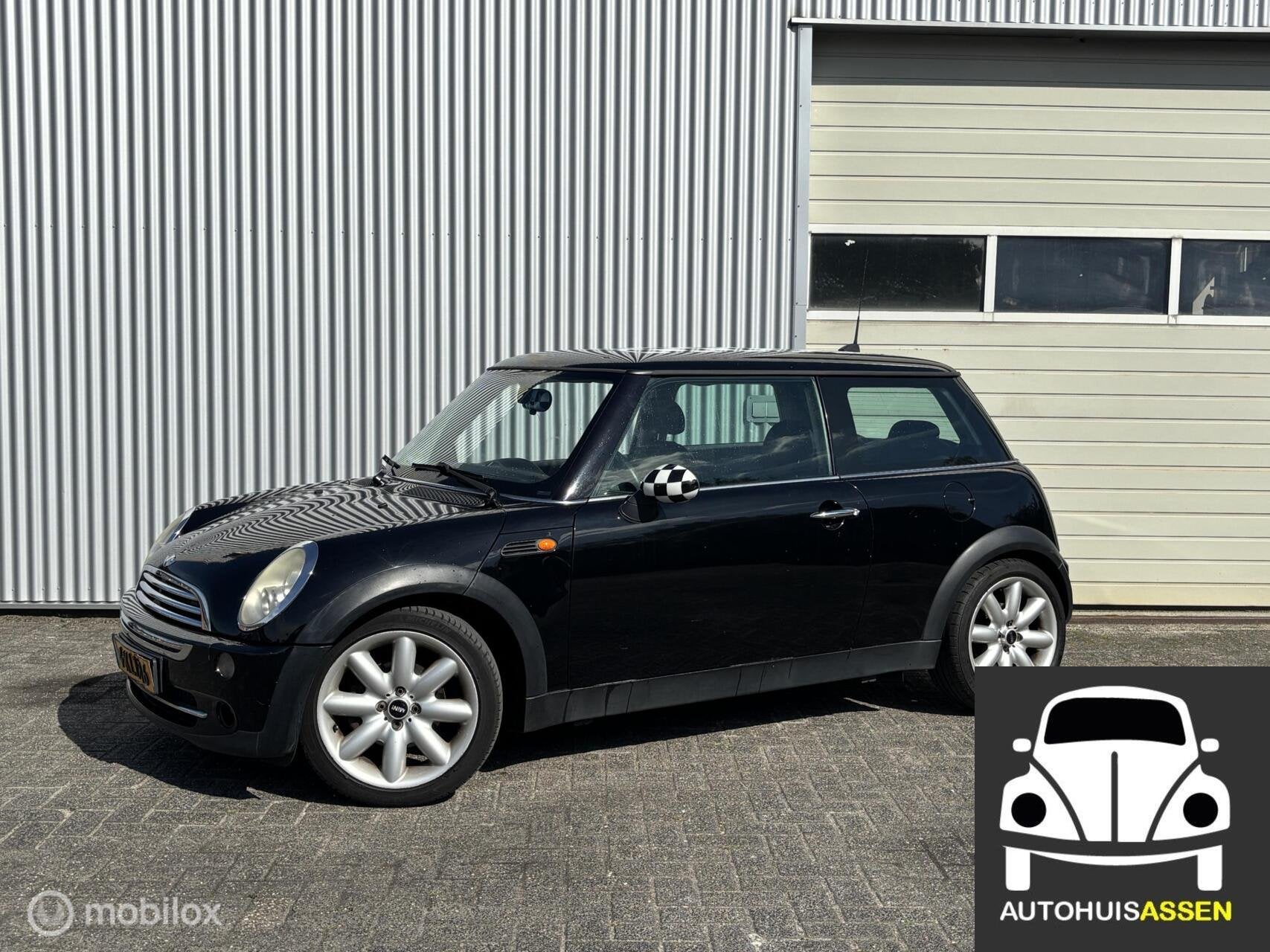 Mini 3-Deurs 1.6 Cooper Pepper, Schuif/kanteldak, Voorwielaandrijving, Gebruikt, 4 cilinders, 4 stoelen