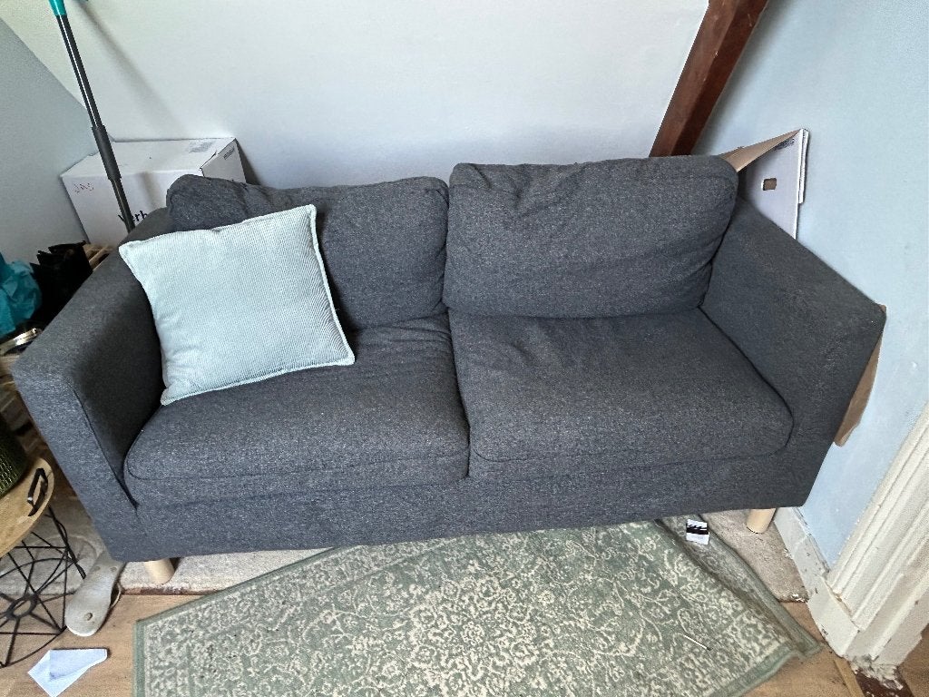 Grijze Ikea Pärup Tweezits Bank, Huis en Inrichting, Banken | Bankstellen, Ophalen, Kunststof, Gebruikt, 150 tot 200 cm