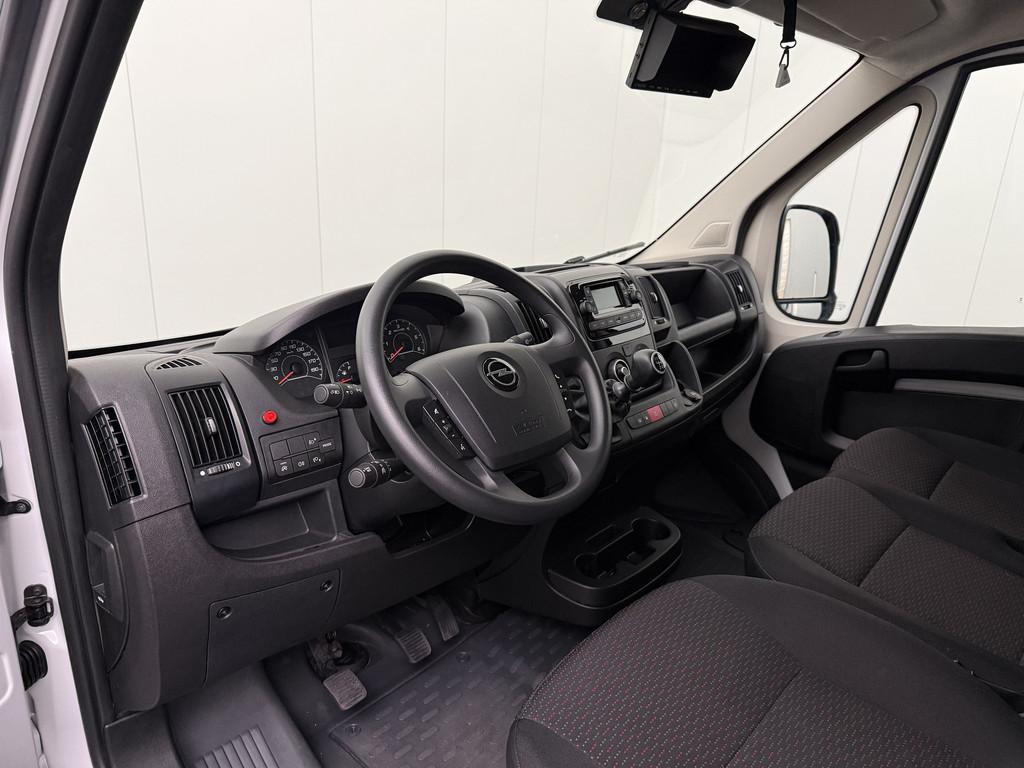 Opel Movano