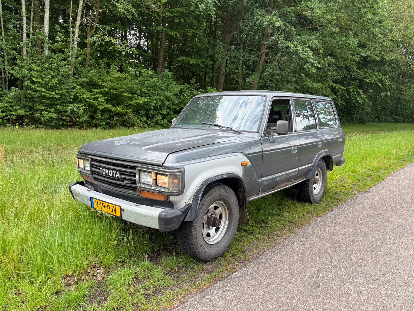 Stoere Landcruiser HJ61 1989 grijs kenteken!, Particulier, Te koop